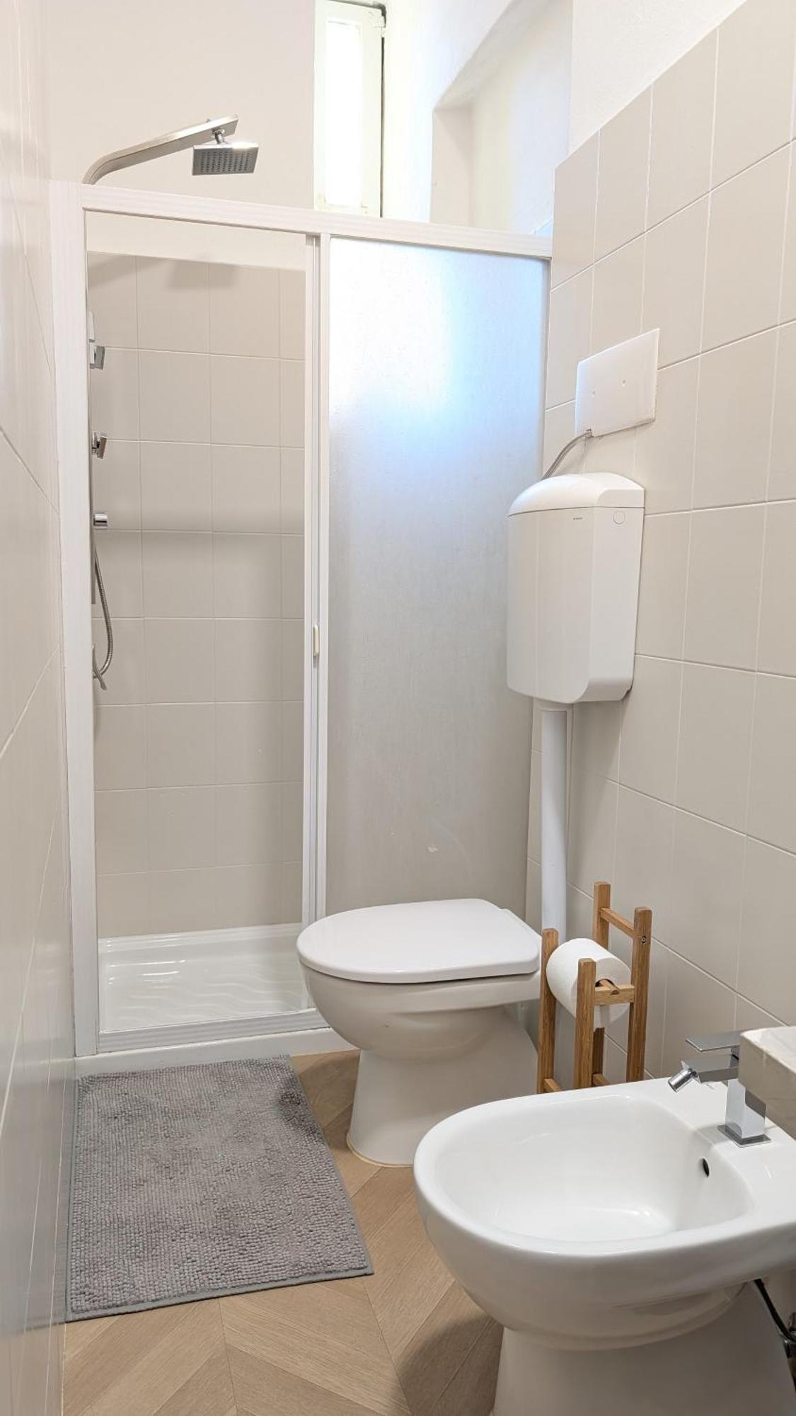 Grand Central 1845 - 2 Bedrooms Design Flat Bergamo Bagian luar foto