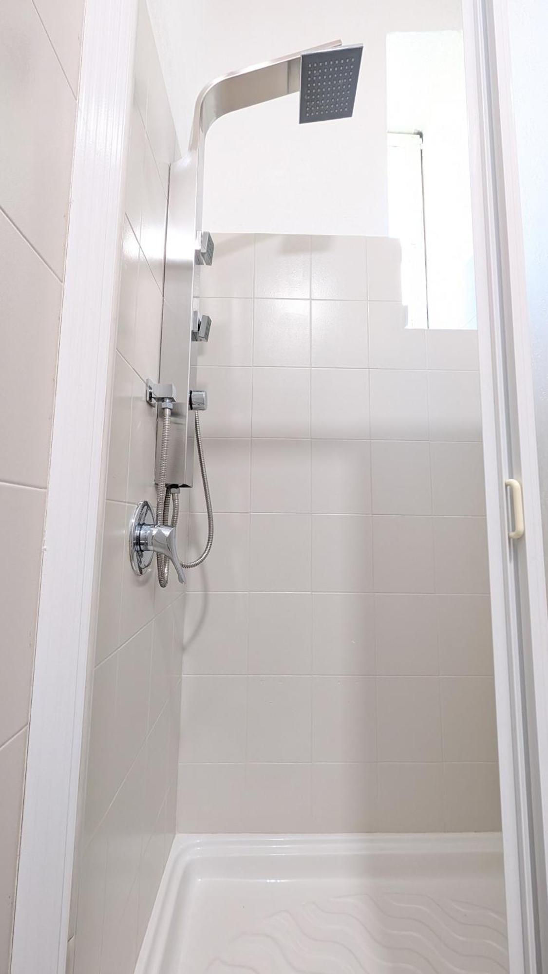 Grand Central 1845 - 2 Bedrooms Design Flat Bergamo Bagian luar foto